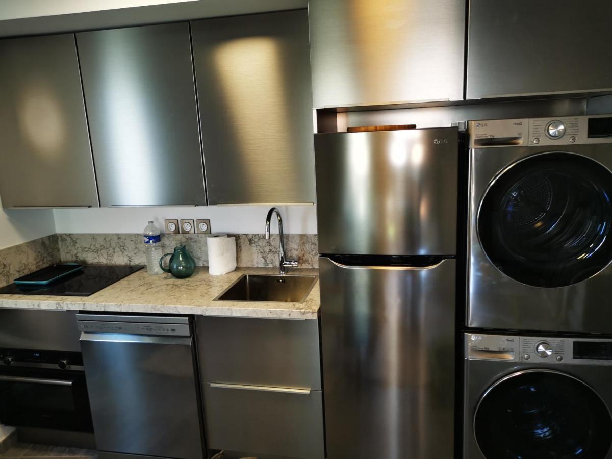 Appartement Carqueiranne Le Port Bagian luar foto