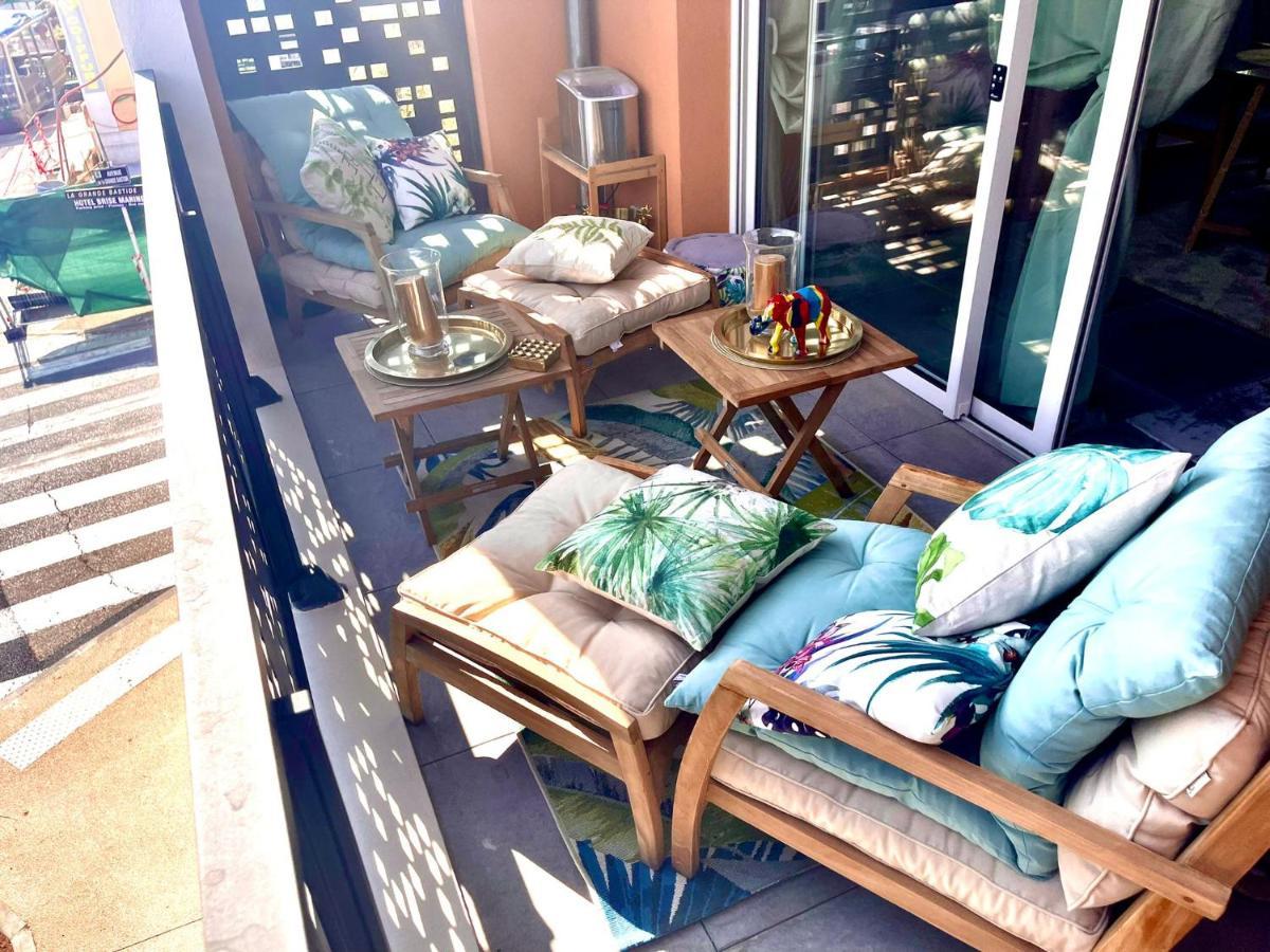 Appartement Carqueiranne Le Port Bagian luar foto